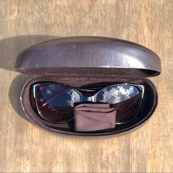 Michael Kors Tortoise Sunglasses - Picture 5 of 6